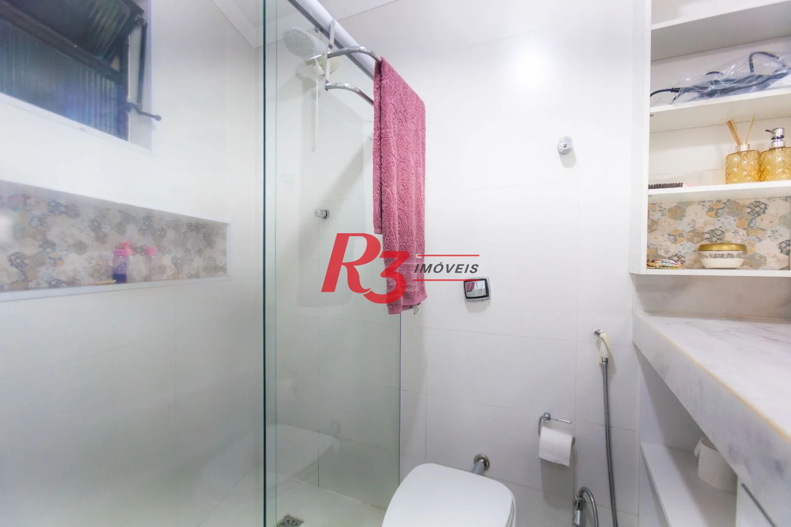 Casa com 3 dormitórios à venda, 250 m² por R$ 1.350.000,00 - Ponta da Praia - Santos/SP