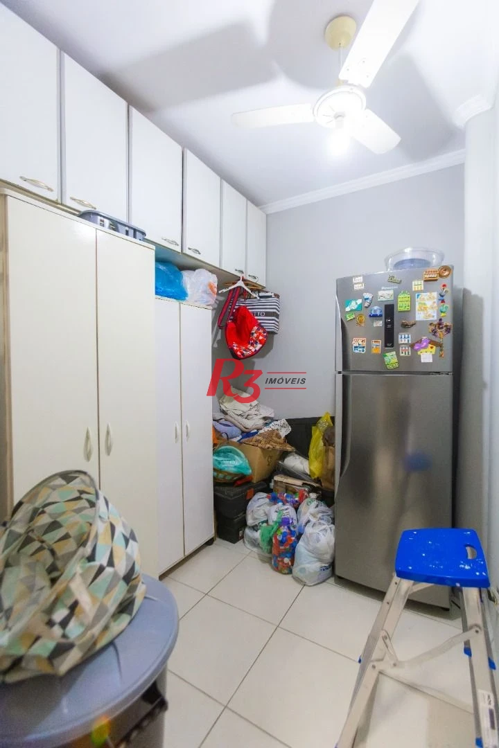Casa com 3 dormitórios à venda, 250 m² por R$ 1.350.000,00 - Ponta da Praia - Santos/SP