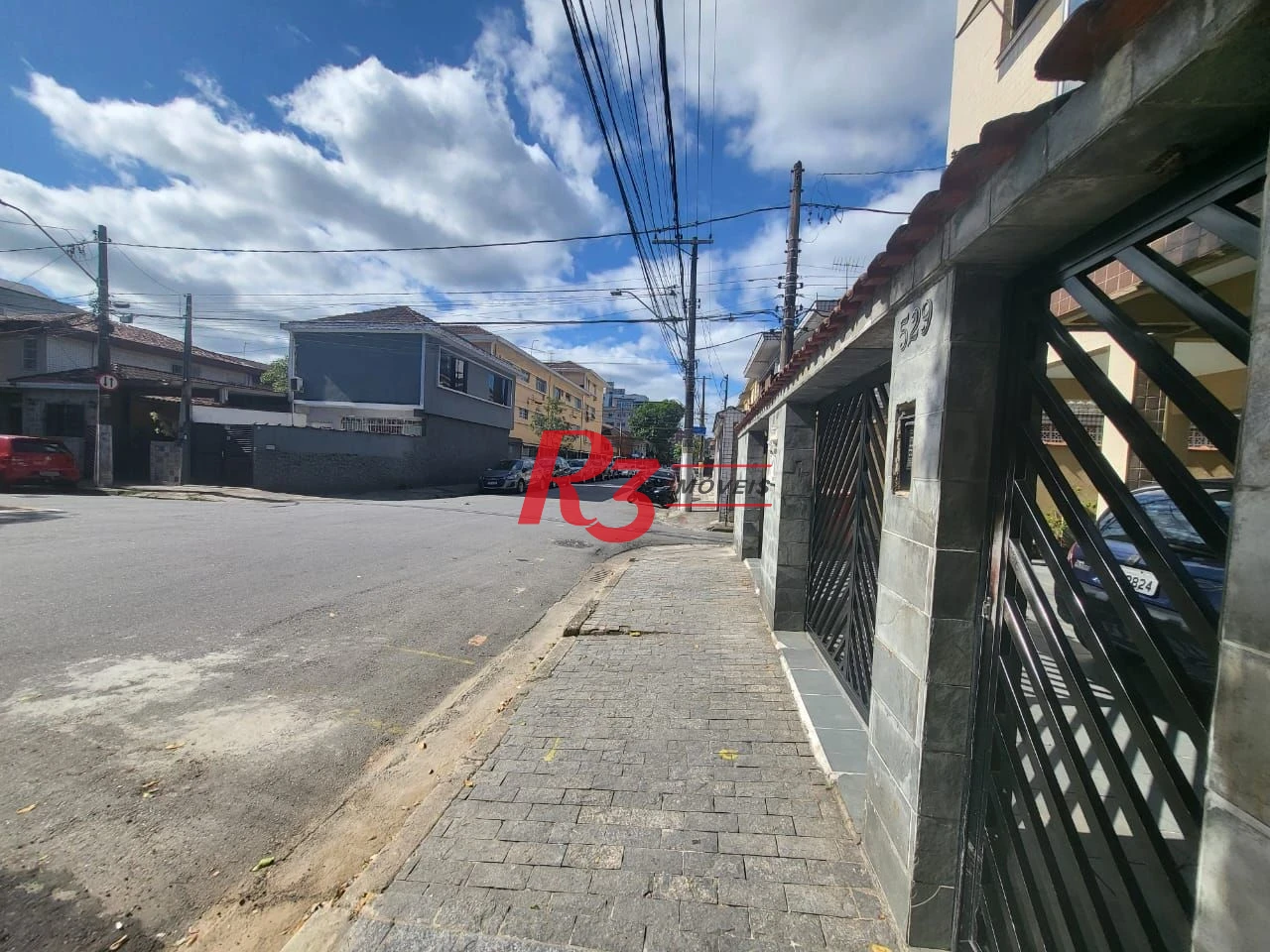 Apartamento com 2 dormitórios à venda, 65 m² por R$ 350.000,00 - Encruzilhada - Santos/SP