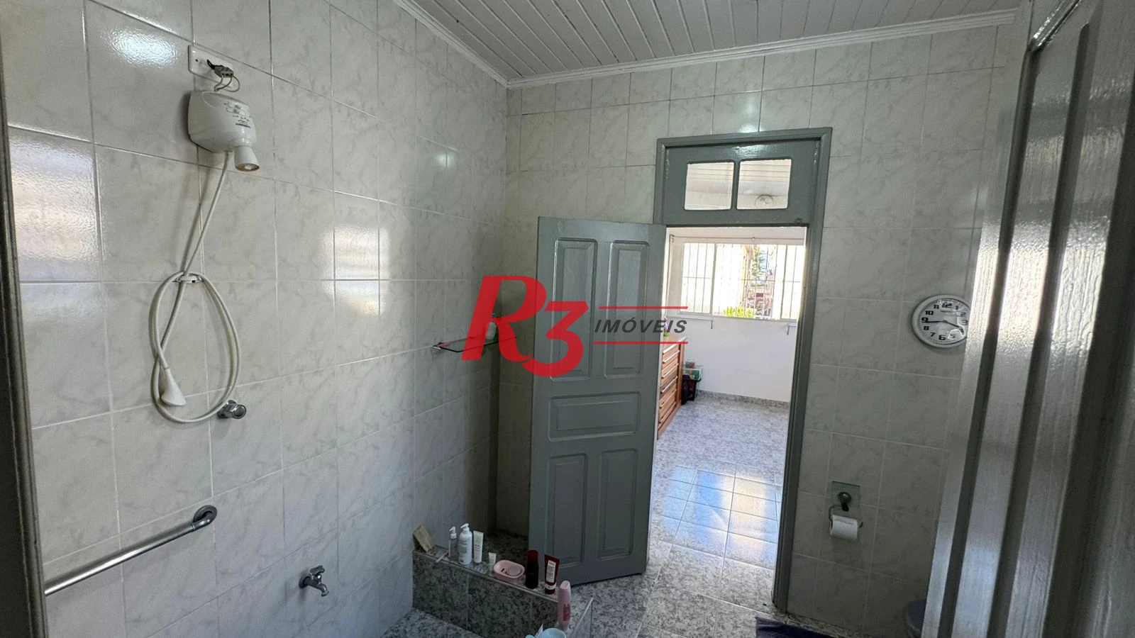 Sobrado com 3 dormitórios à venda, 134 m² por R$ 1.600.000,00 - Campo Grande - Santos/SP