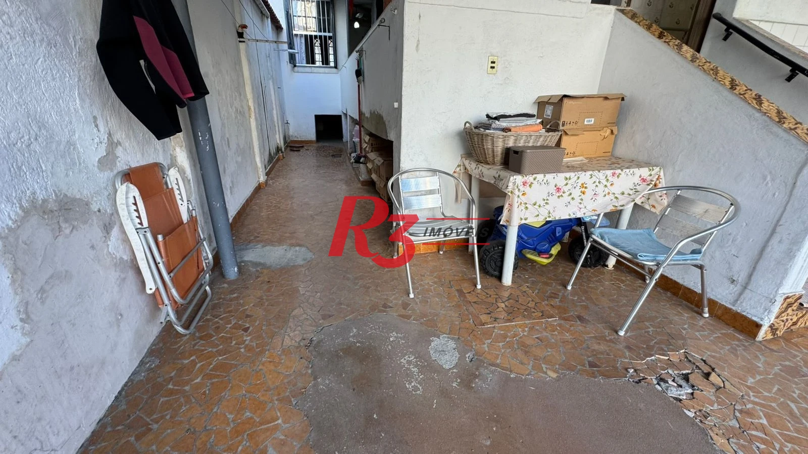 Sobrado com 3 dormitórios à venda, 134 m² por R$ 1.600.000,00 - Campo Grande - Santos/SP