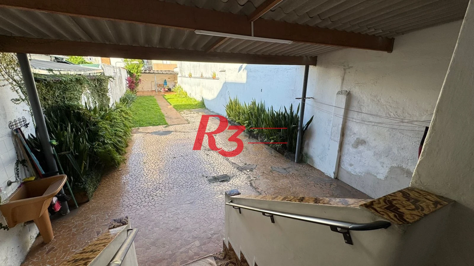Sobrado com 3 dormitórios à venda, 134 m² por R$ 1.600.000,00 - Campo Grande - Santos/SP