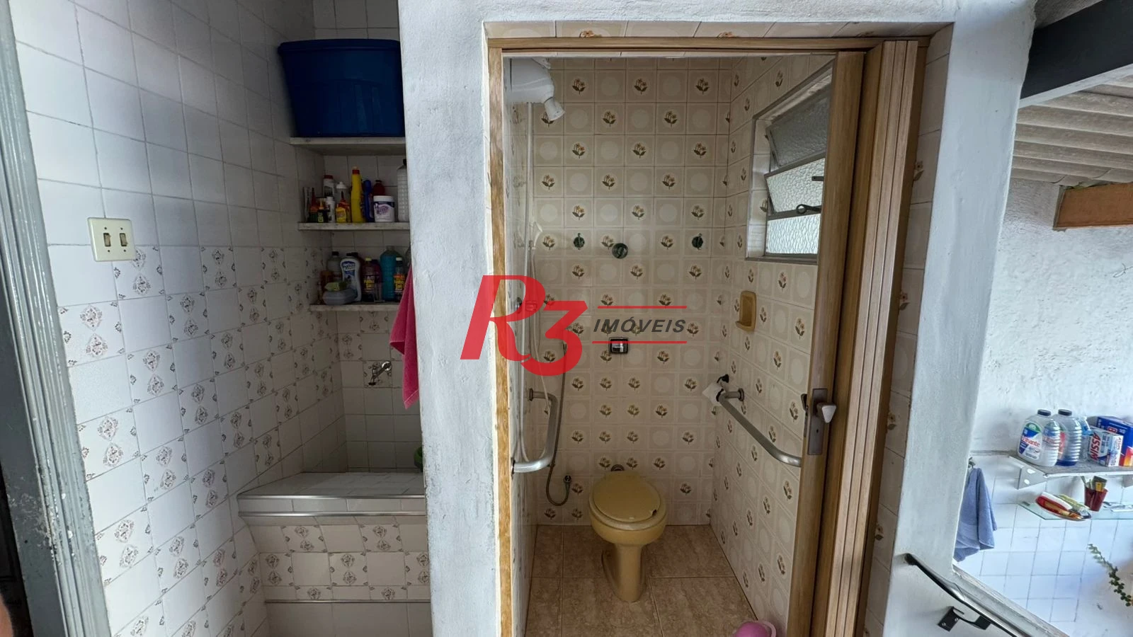 Sobrado com 3 dormitórios à venda, 134 m² por R$ 1.600.000,00 - Campo Grande - Santos/SP