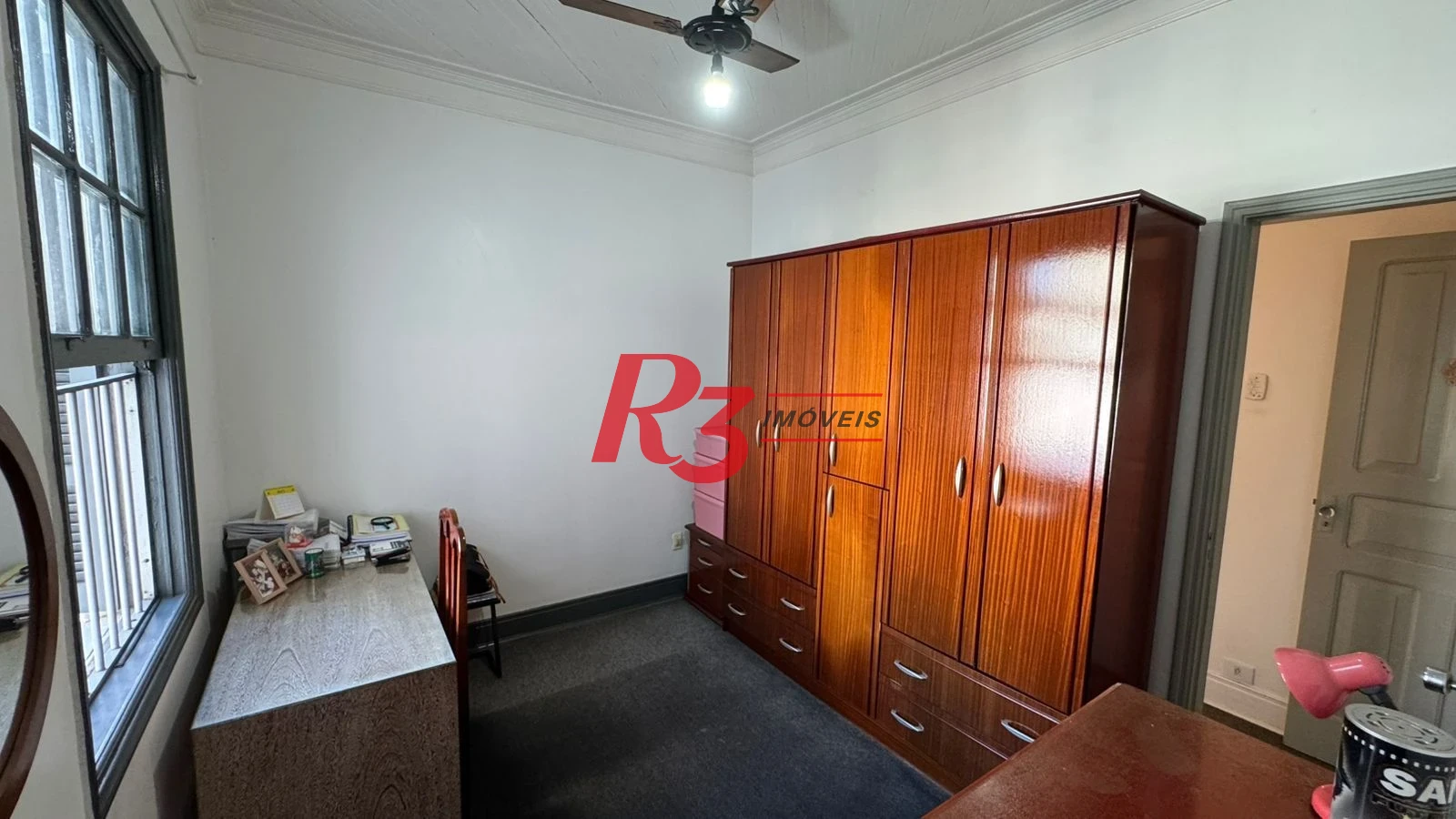 Sobrado com 3 dormitórios à venda, 134 m² por R$ 1.600.000,00 - Campo Grande - Santos/SP