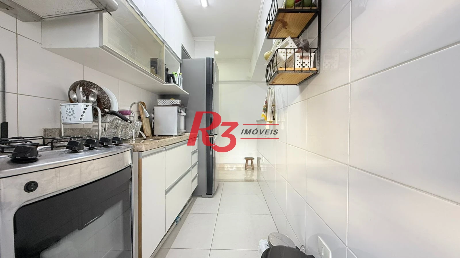 Apartamento com 2 dormitórios à venda, 60 m² por R$ 485.000,00 - José Menino - Santos/SP