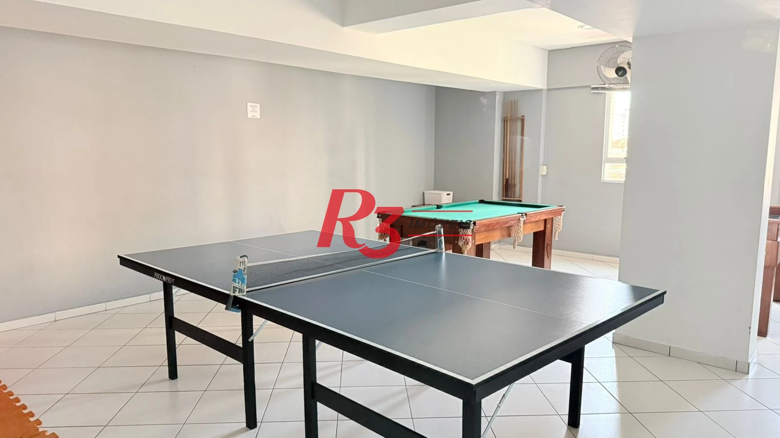 Apartamento com 3 dormitórios à venda, 139 m² por R$ 1.330.000,00 - Pompéia - Santos/SP