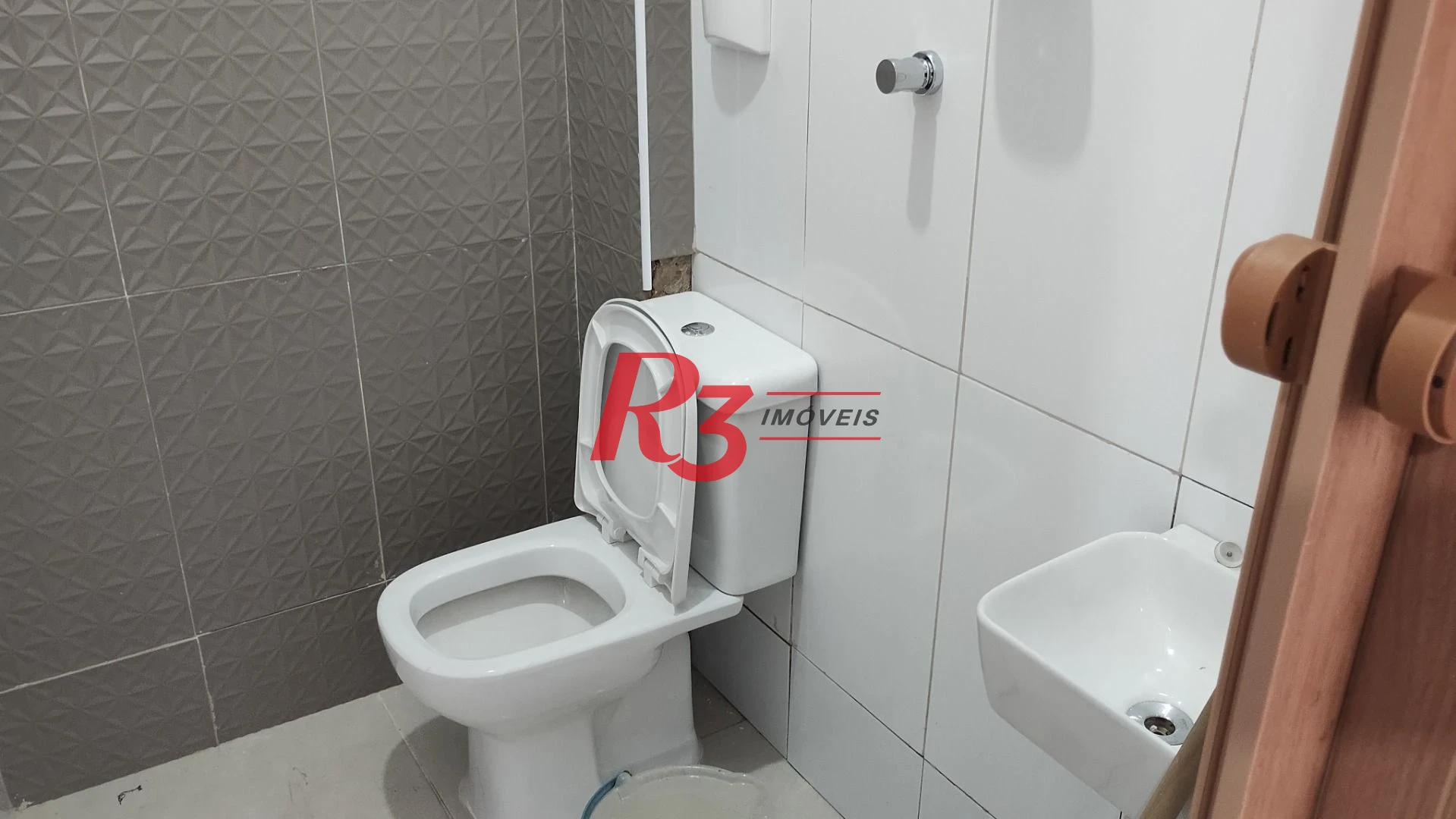 Apartamento com 3 dormitórios à venda, 110 m² por R$ 550.000,00 - Embaré - Santos/SP