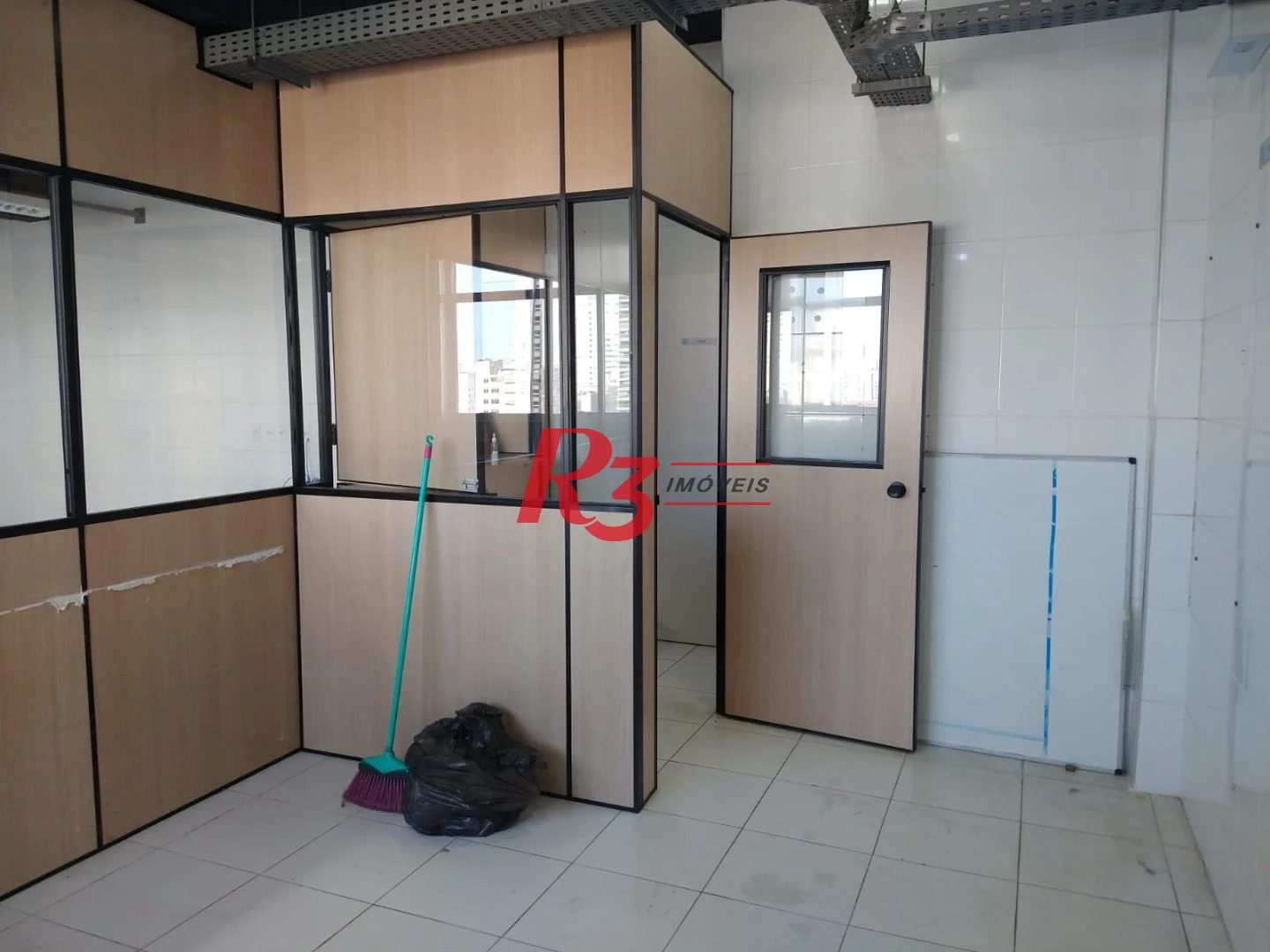 Sala para alugar, 476 m² por R$ 7.000,02/mês - Vila Matias - Santos/SP