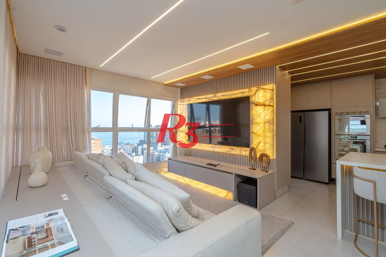 Cobertura com 4 dormitórios à venda, 191 m² por R$ 5.000.000,00 - Gonzaga - Santos/SP