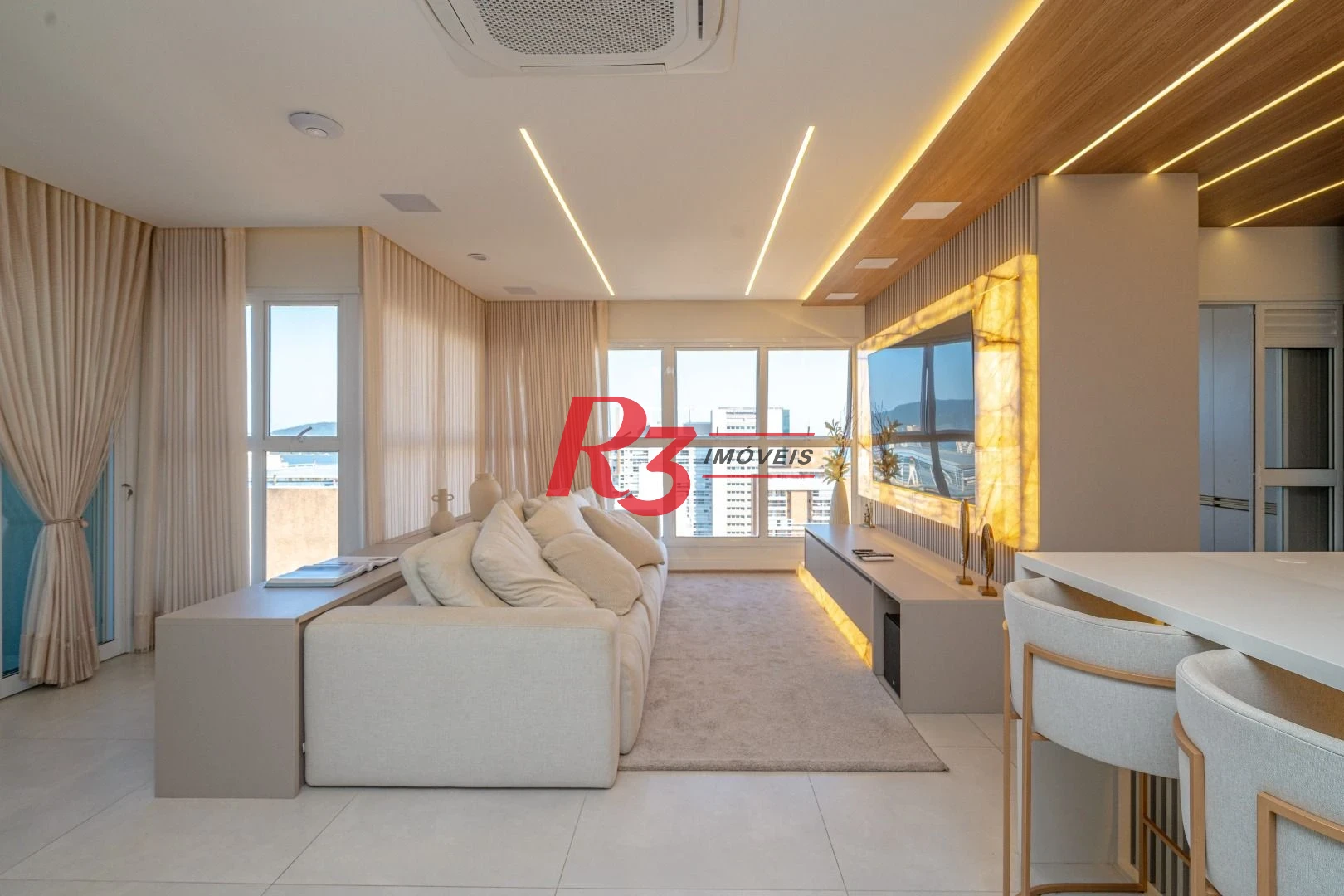 Cobertura com 4 dormitórios à venda, 191 m² por R$ 5.000.000,00 - Gonzaga - Santos/SP