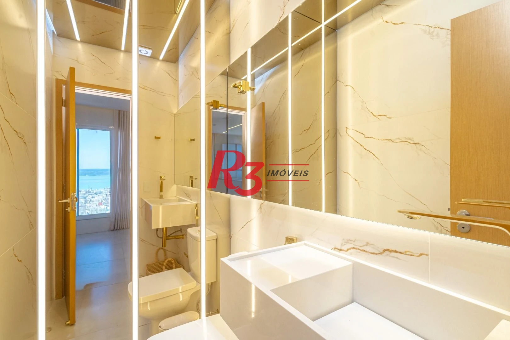 Cobertura com 4 dormitórios à venda, 191 m² por R$ 5.000.000,00 - Gonzaga - Santos/SP