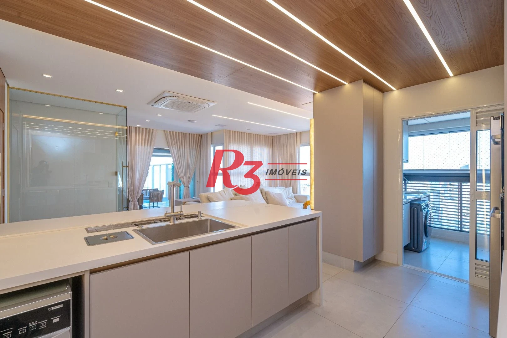 Cobertura com 4 dormitórios à venda, 191 m² por R$ 5.000.000,00 - Gonzaga - Santos/SP