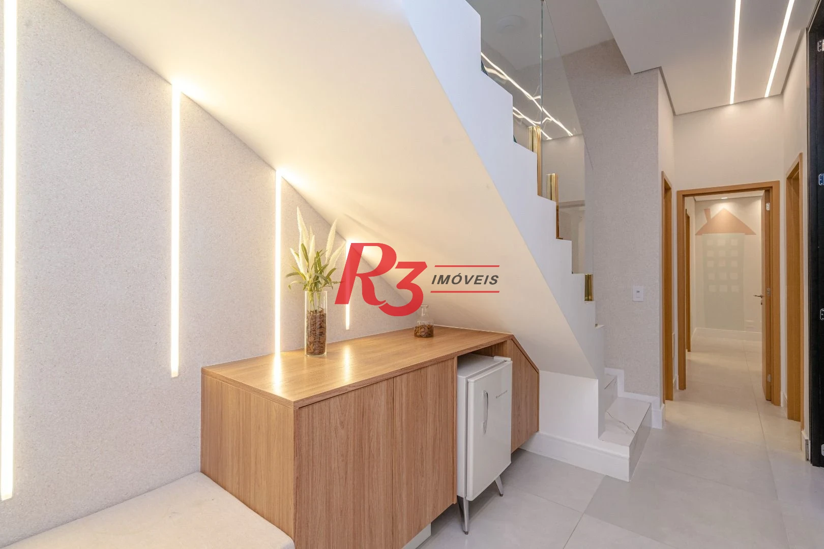 Cobertura com 4 dormitórios à venda, 191 m² por R$ 5.000.000,00 - Gonzaga - Santos/SP