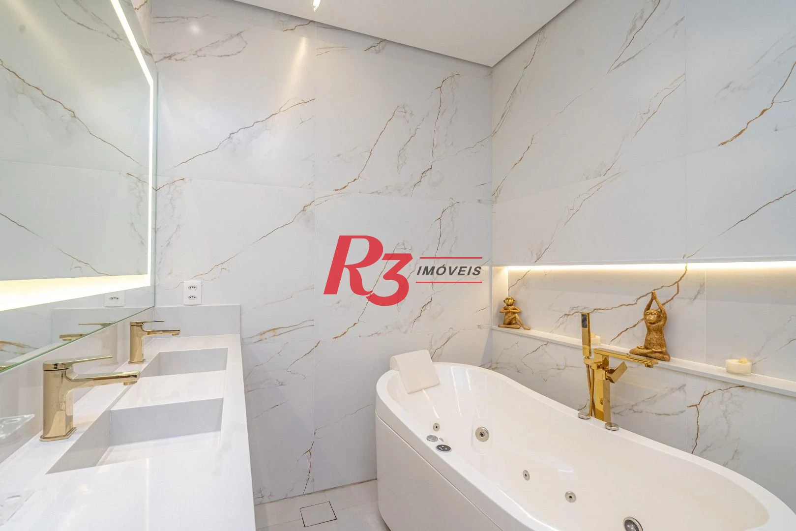 Cobertura com 4 dormitórios à venda, 191 m² por R$ 5.000.000,00 - Gonzaga - Santos/SP