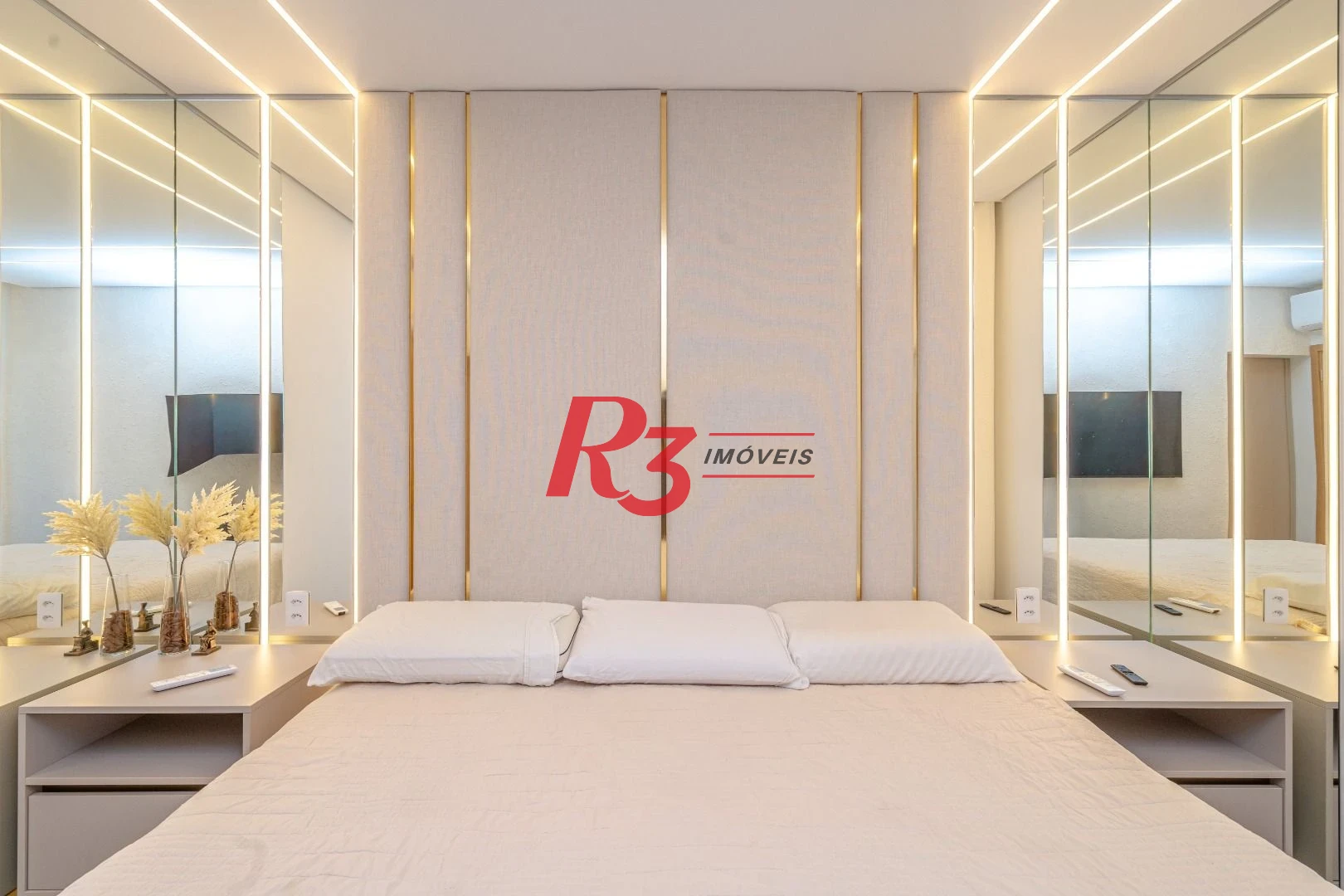 Cobertura com 4 dormitórios à venda, 191 m² por R$ 5.000.000,00 - Gonzaga - Santos/SP