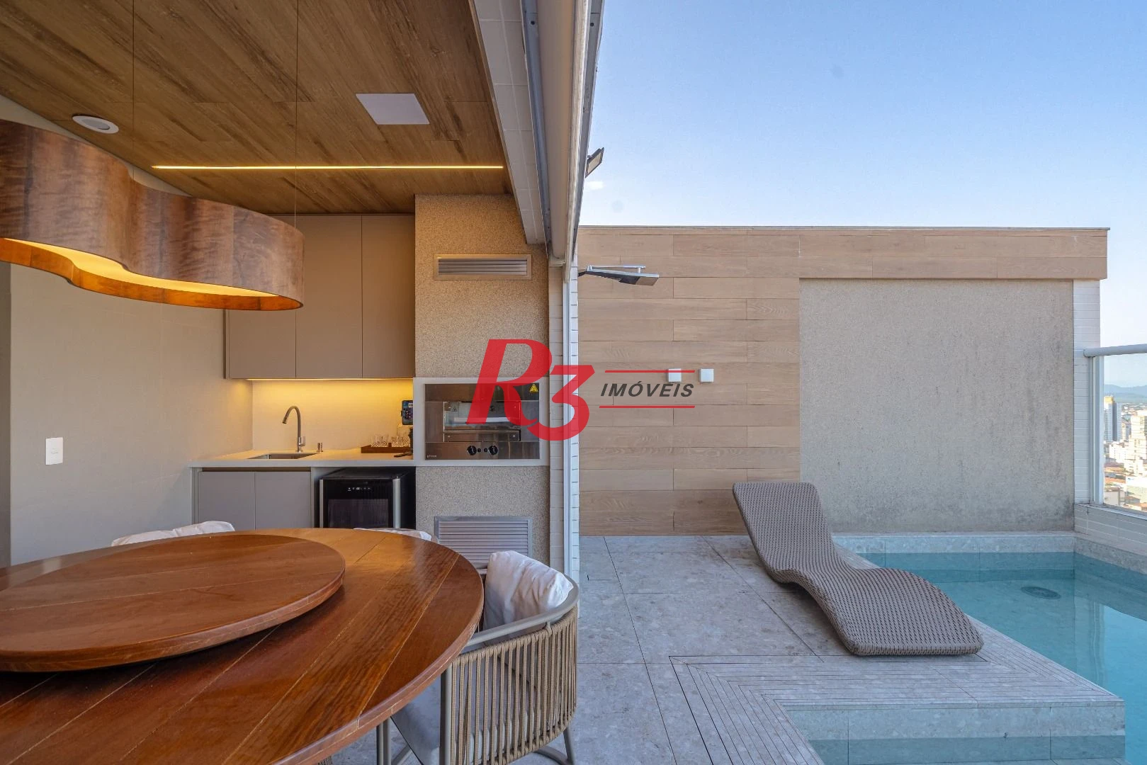 Cobertura com 4 dormitórios à venda, 191 m² por R$ 5.000.000,00 - Gonzaga - Santos/SP