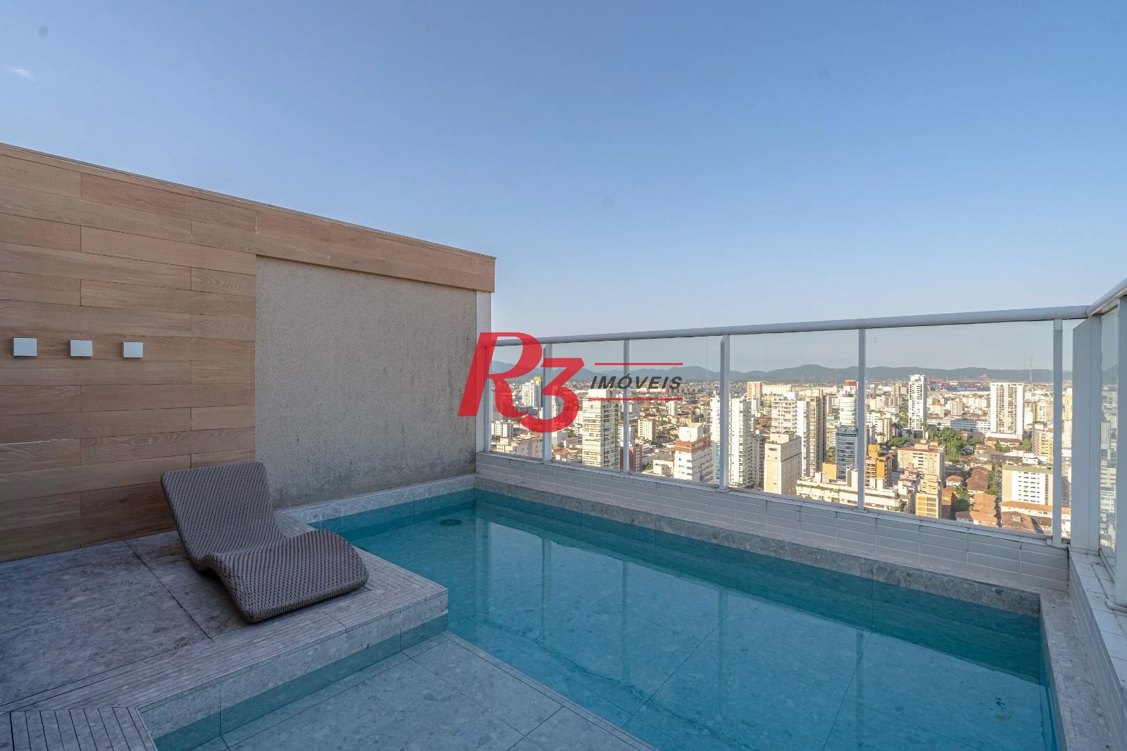 Cobertura com 4 dormitórios à venda, 191 m² por R$ 5.000.000,00 - Gonzaga - Santos/SP