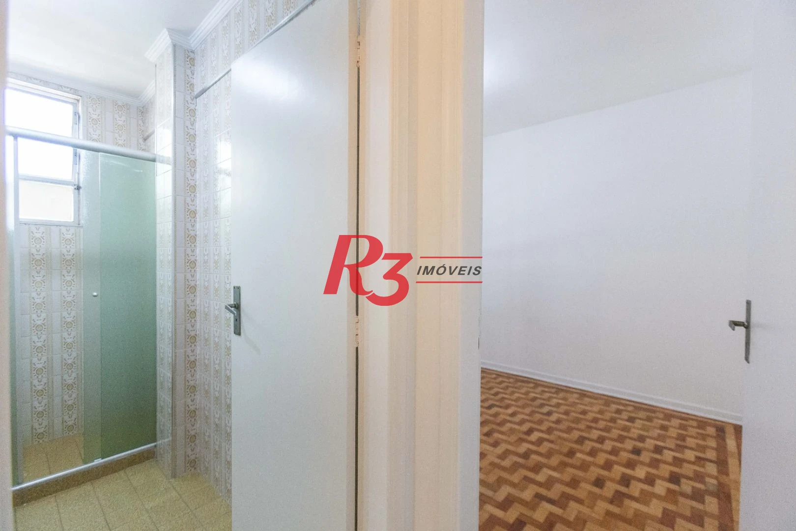 Apartamento com 2 dormitórios para alugar, 111 m² por R$ 3.705,31/mês - Boqueirão - Santos/SP