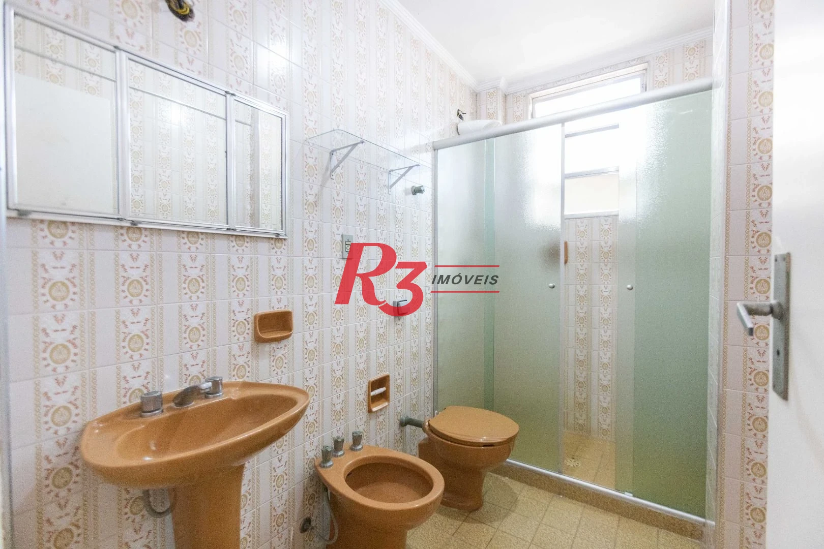 Apartamento com 2 dormitórios para alugar, 111 m² por R$ 3.705,31/mês - Boqueirão - Santos/SP