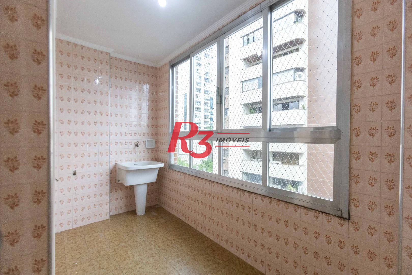 Apartamento com 2 dormitórios para alugar, 111 m² por R$ 3.705,31/mês - Boqueirão - Santos/SP