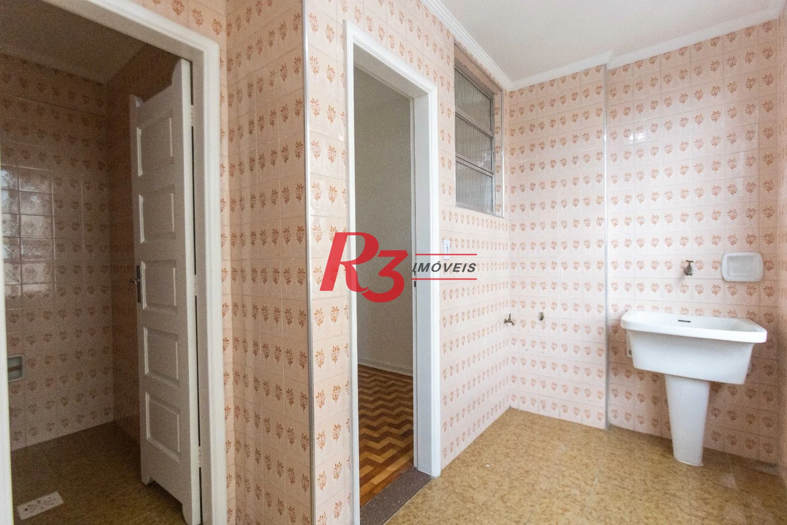 Apartamento com 2 dormitórios para alugar, 111 m² por R$ 3.705,31/mês - Boqueirão - Santos/SP