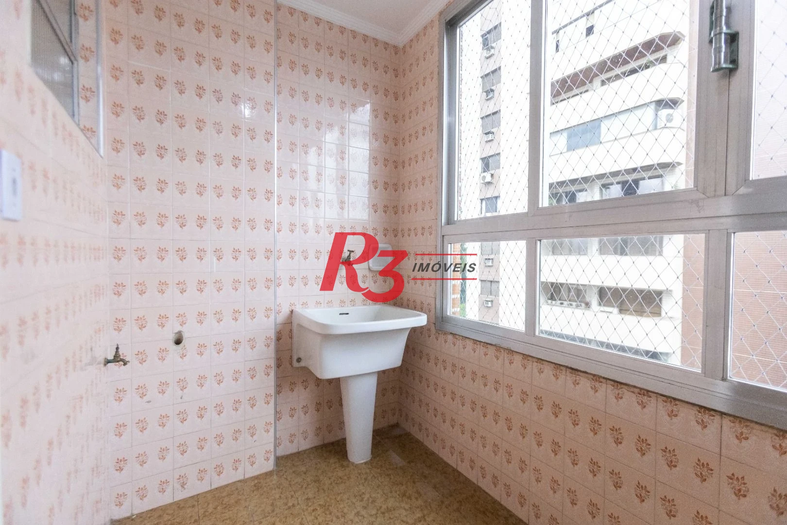 Apartamento com 2 dormitórios para alugar, 111 m² por R$ 3.705,31/mês - Boqueirão - Santos/SP