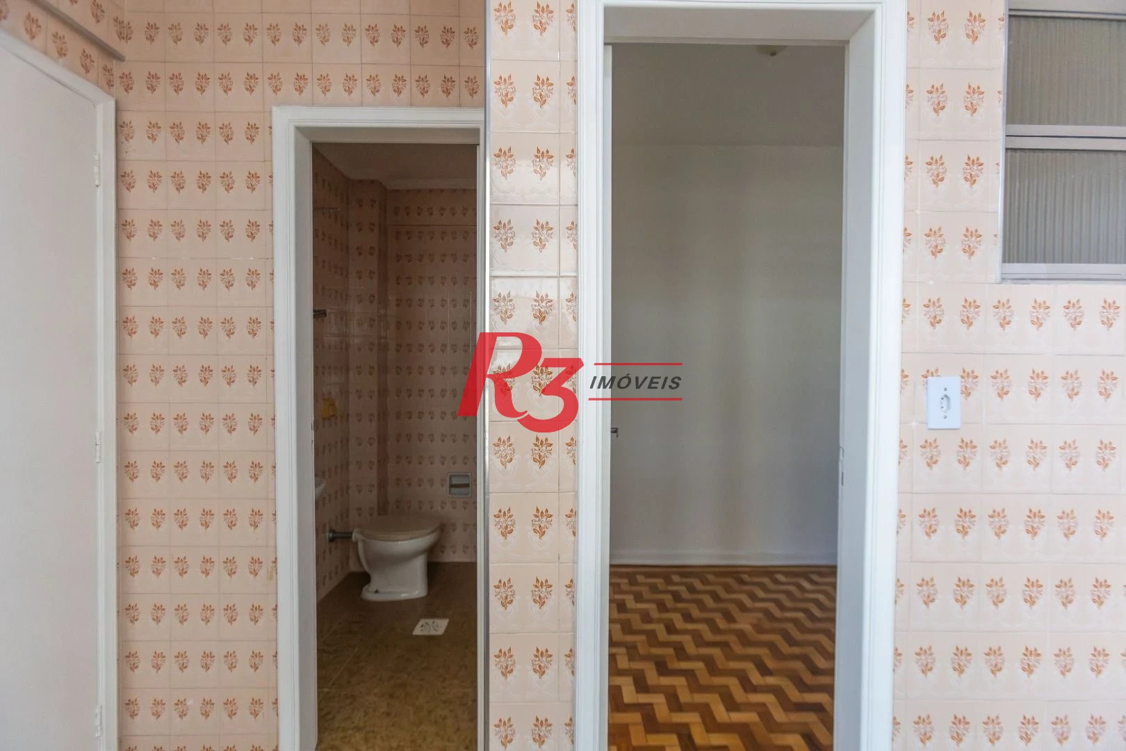 Apartamento com 2 dormitórios para alugar, 111 m² por R$ 3.705,31/mês - Boqueirão - Santos/SP