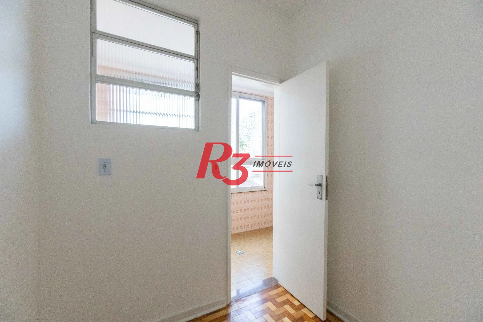 Apartamento com 2 dormitórios para alugar, 111 m² por R$ 3.705,31/mês - Boqueirão - Santos/SP