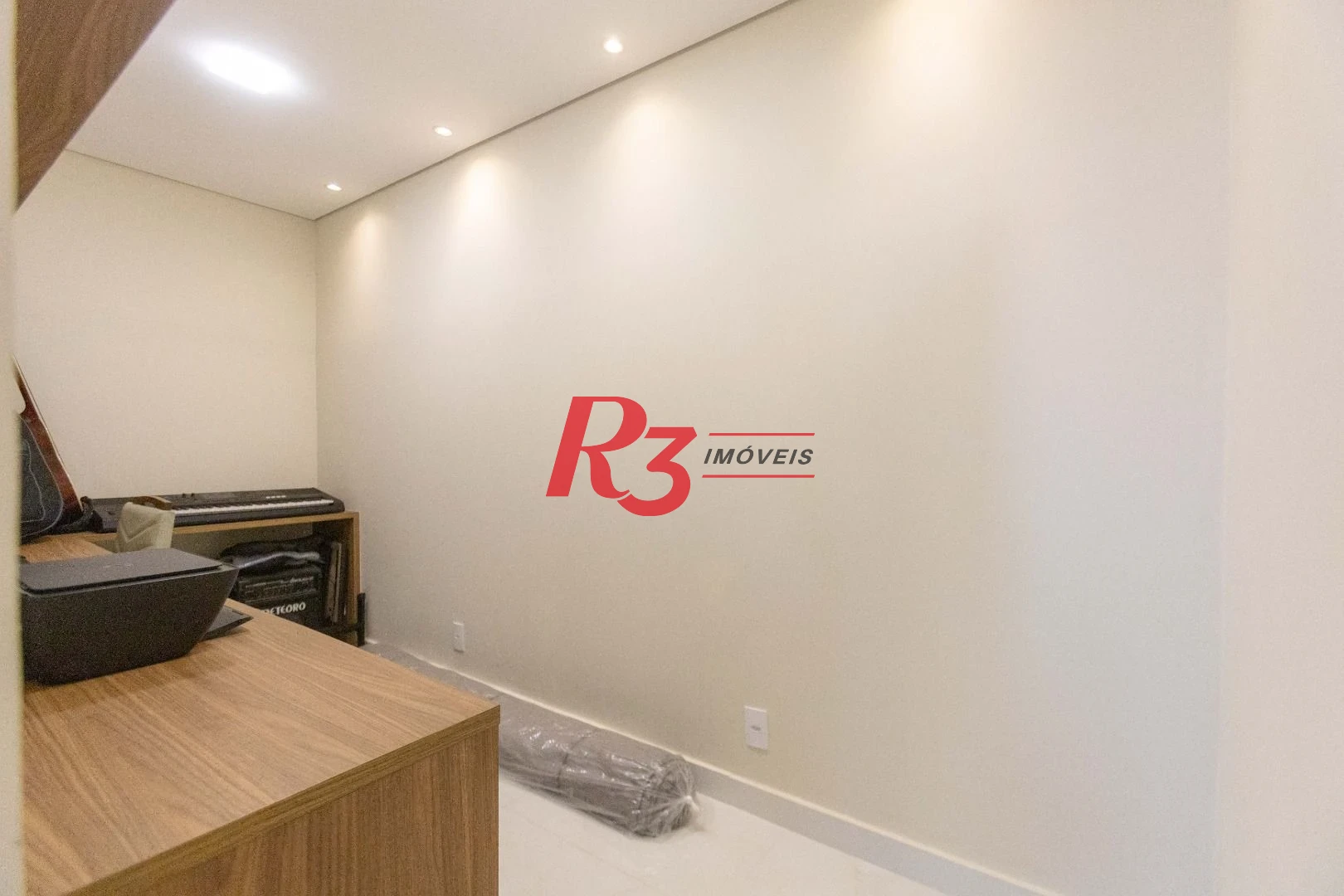 Apartamento com 2 dormitórios à venda, 80 m² por R$ 825.000,00 - Marapé - Santos/SP