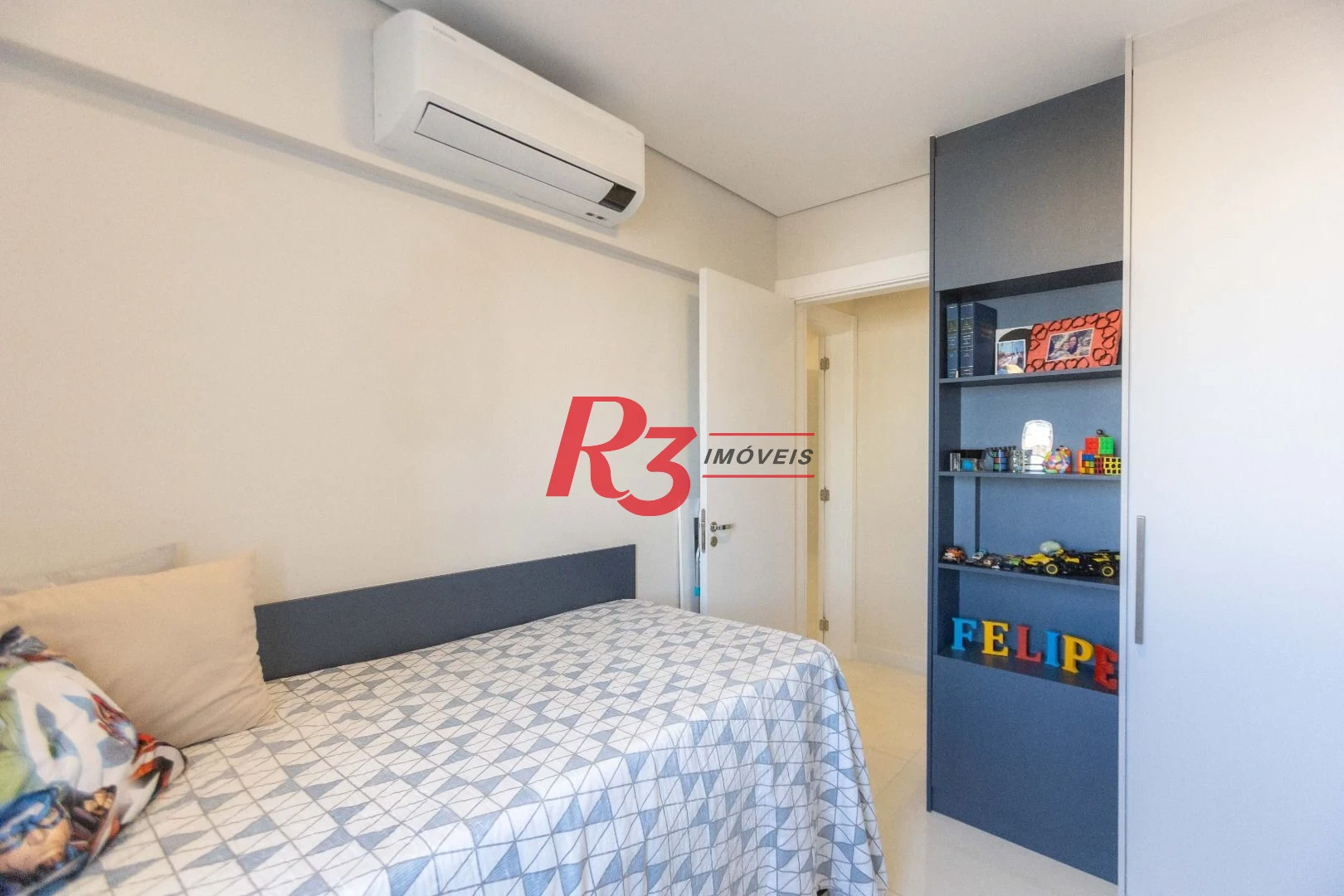 Apartamento com 2 dormitórios à venda, 80 m² por R$ 825.000,00 - Marapé - Santos/SP