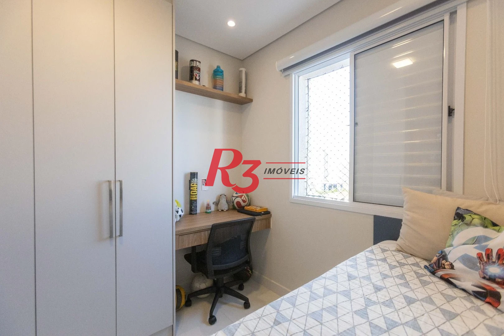 Apartamento com 2 dormitórios à venda, 80 m² por R$ 825.000,00 - Marapé - Santos/SP