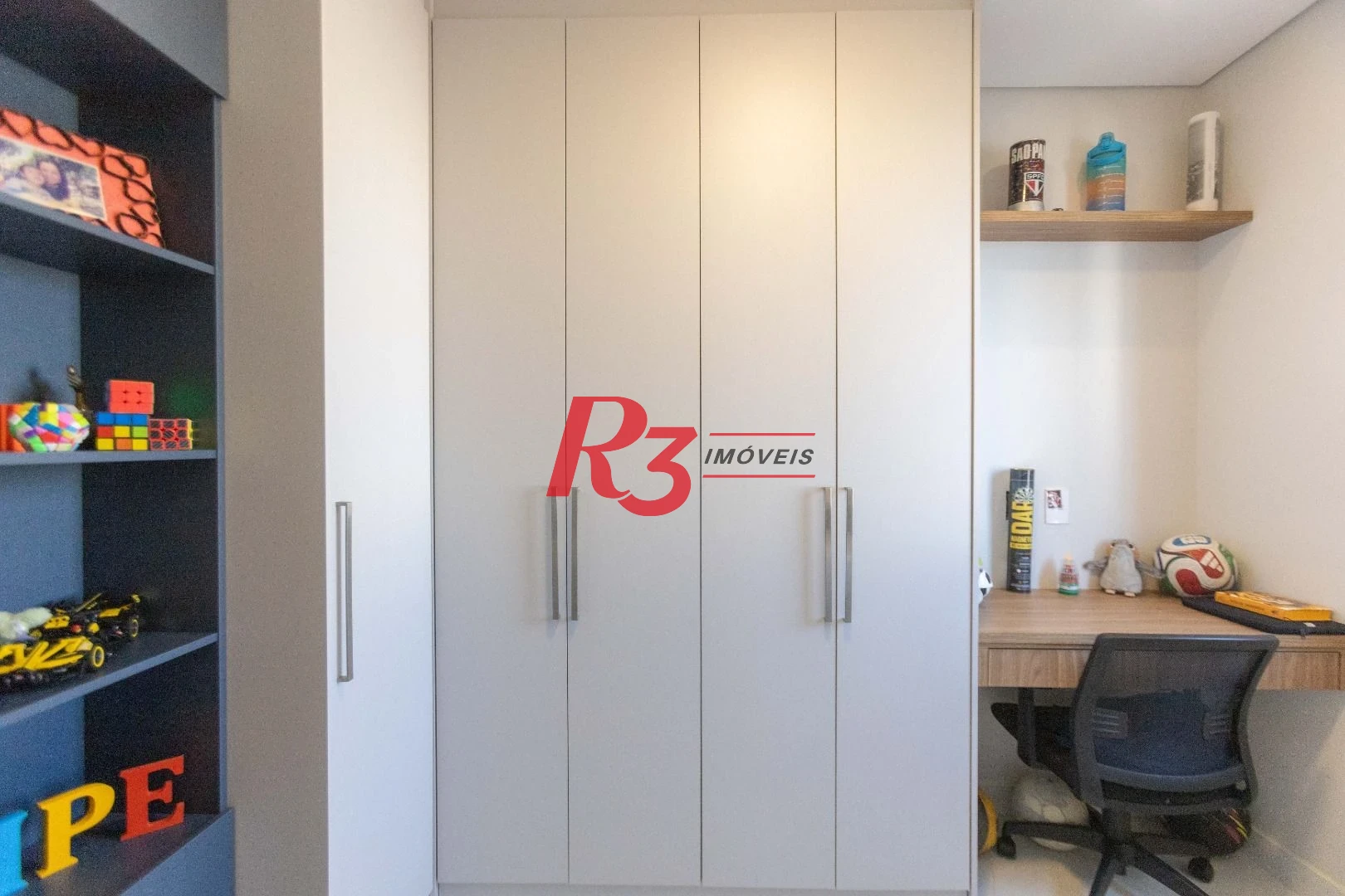 Apartamento com 2 dormitórios à venda, 80 m² por R$ 825.000,00 - Marapé - Santos/SP