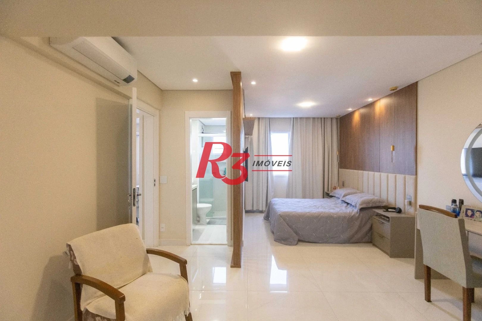 Apartamento com 2 dormitórios à venda, 80 m² por R$ 825.000,00 - Marapé - Santos/SP