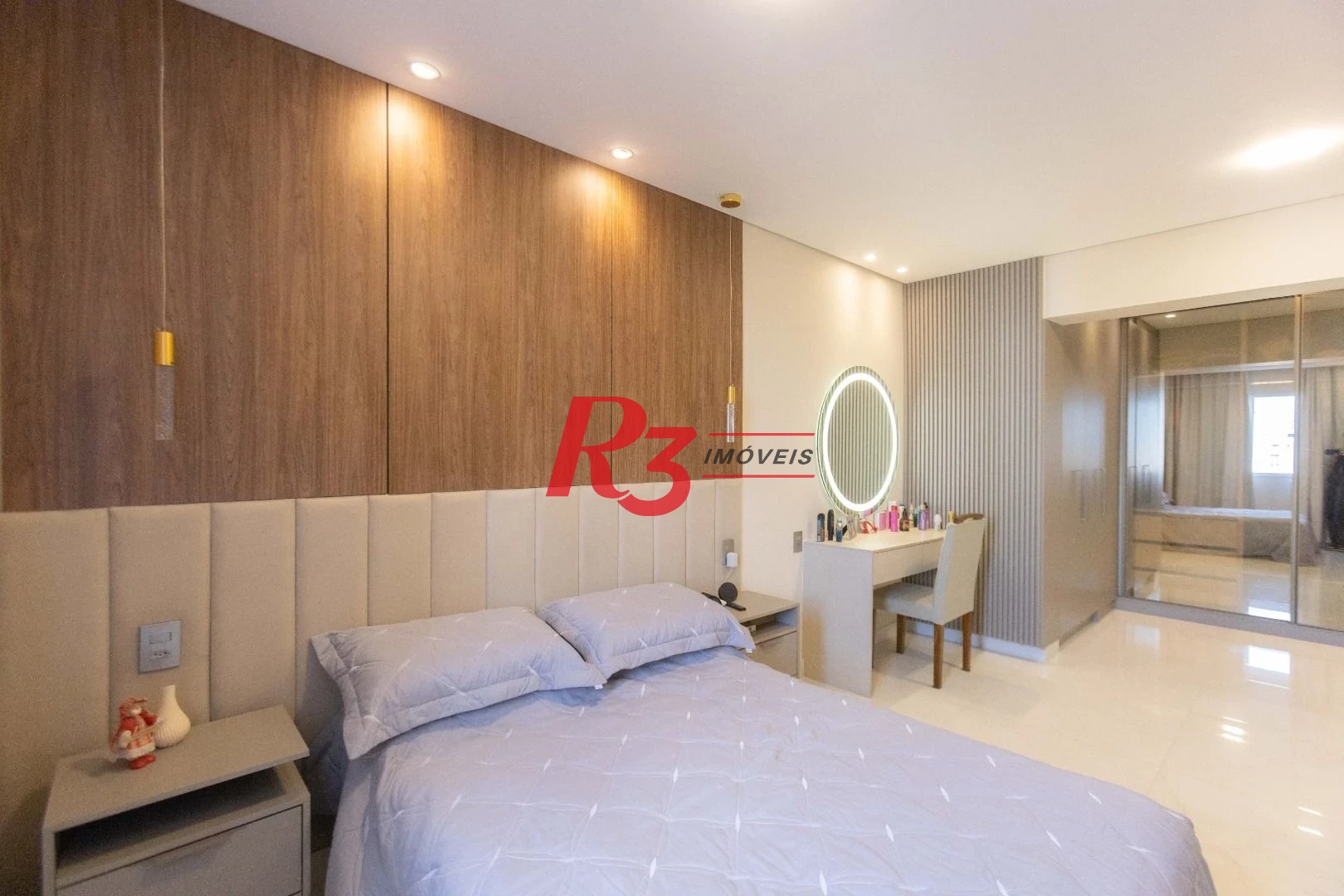 Apartamento com 2 dormitórios à venda, 80 m² por R$ 825.000,00 - Marapé - Santos/SP