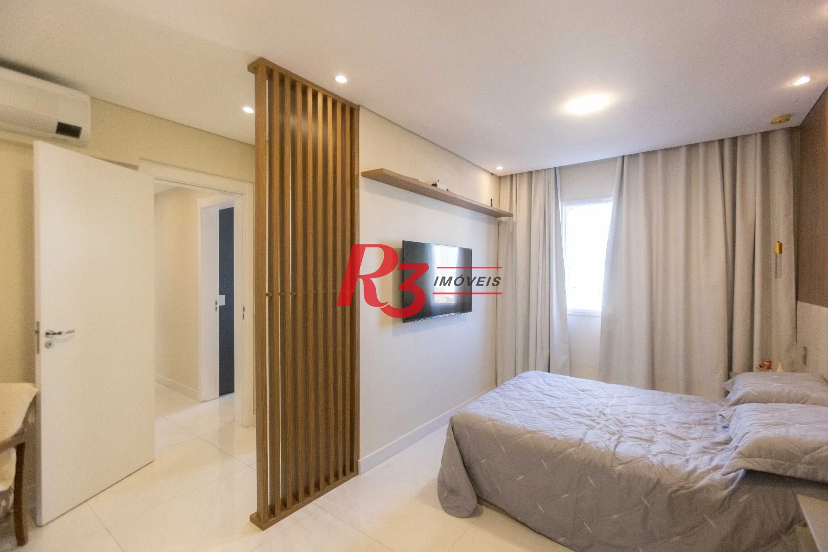 Apartamento com 2 dormitórios à venda, 80 m² por R$ 825.000,00 - Marapé - Santos/SP