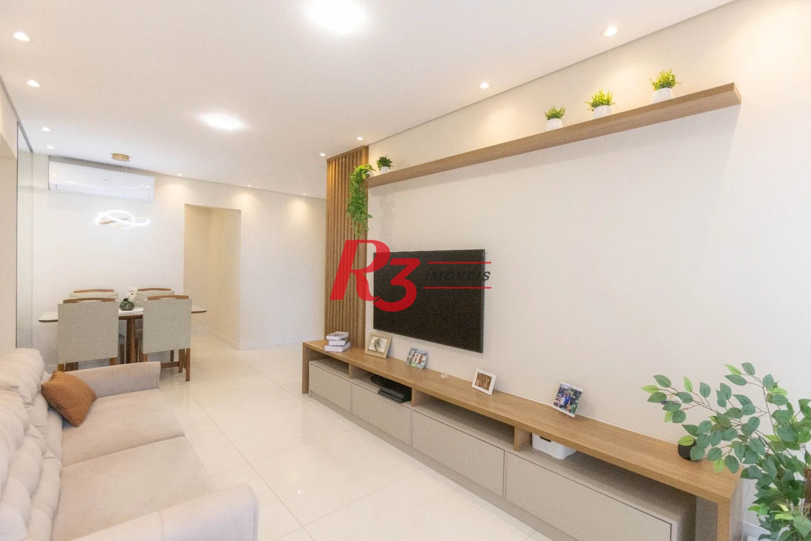 Apartamento com 2 dormitórios à venda, 80 m² por R$ 825.000,00 - Marapé - Santos/SP