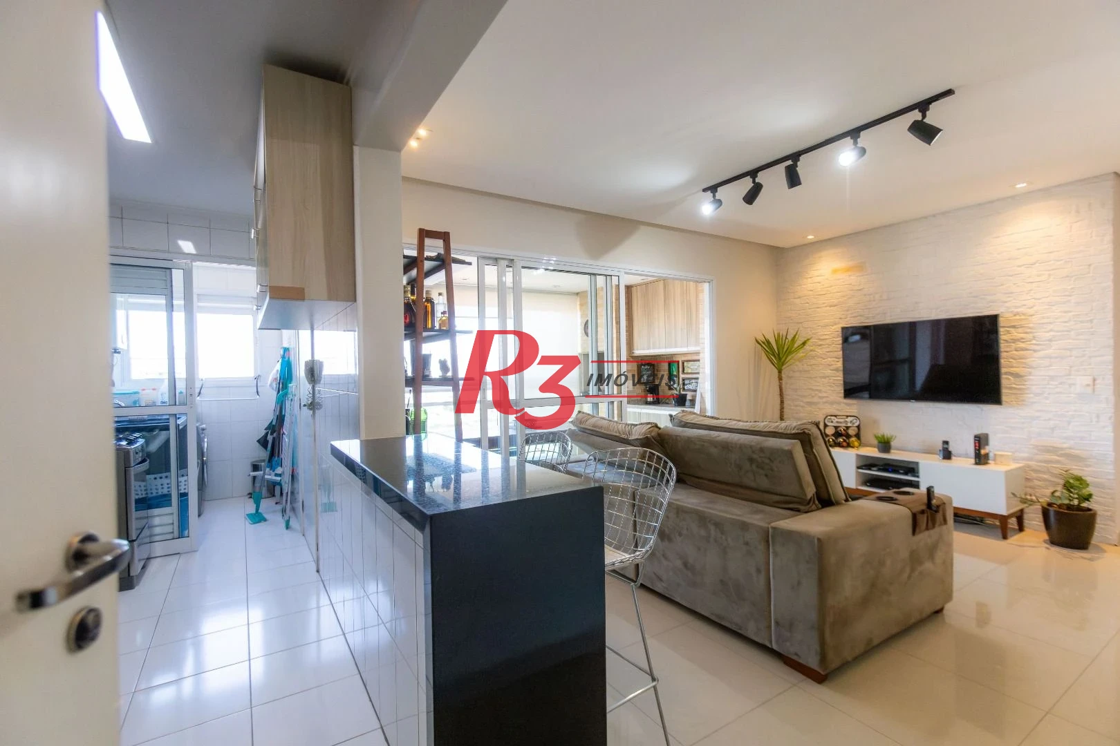 Apartamento com 2 dormitórios à venda, 78 m² por R$ 880.000,00 - Ponta da Praia - Santos/SP