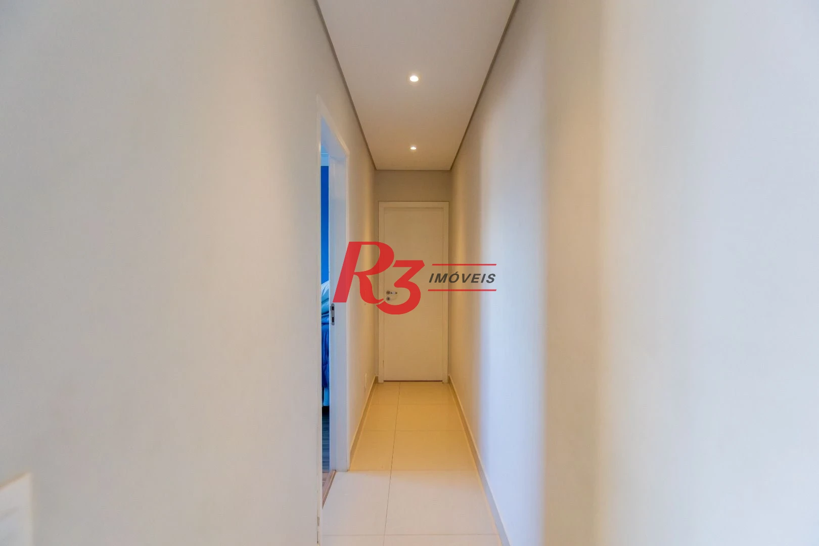 Apartamento com 2 dormitórios à venda, 78 m² por R$ 880.000,00 - Ponta da Praia - Santos/SP