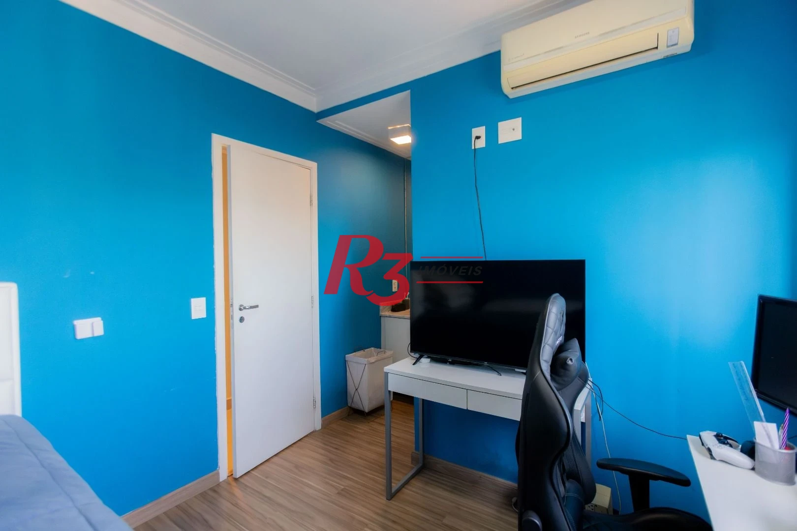 Apartamento com 2 dormitórios à venda, 78 m² por R$ 880.000,00 - Ponta da Praia - Santos/SP