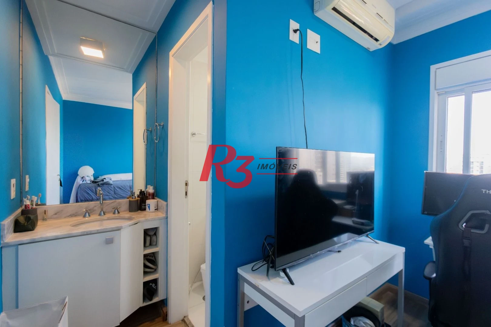 Apartamento com 2 dormitórios à venda, 78 m² por R$ 880.000,00 - Ponta da Praia - Santos/SP
