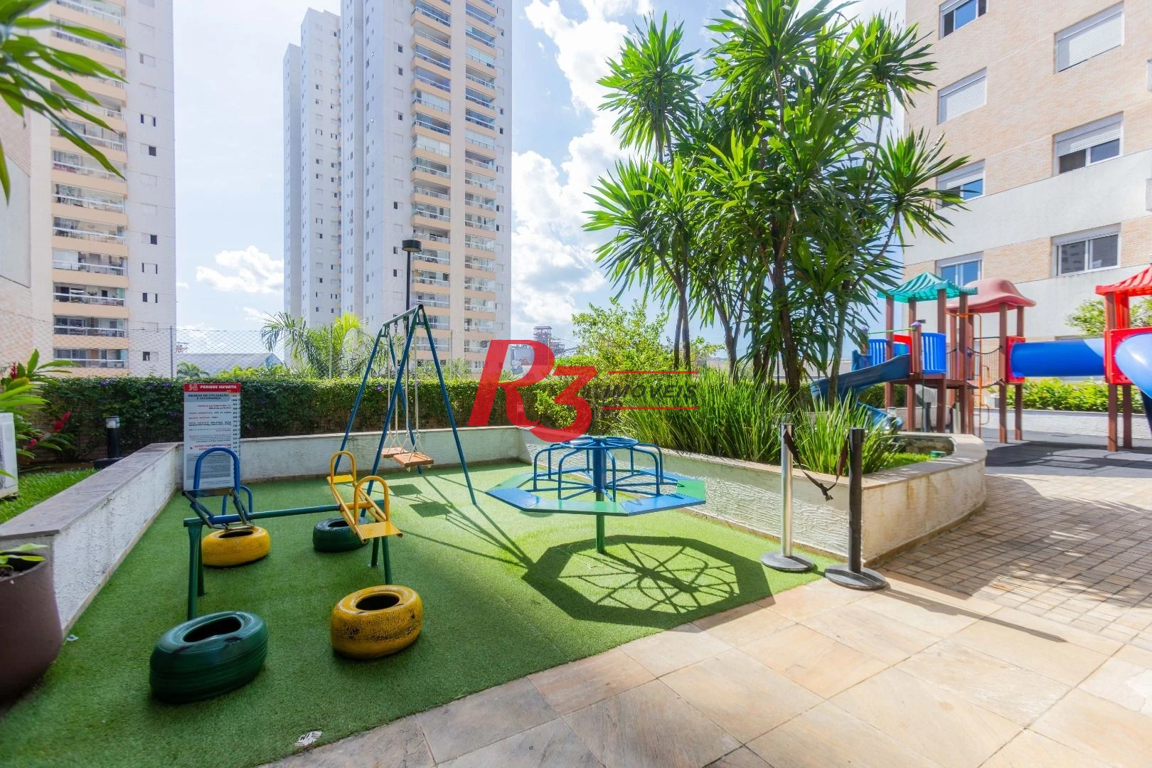 Apartamento com 2 dormitórios à venda, 78 m² por R$ 880.000,00 - Ponta da Praia - Santos/SP