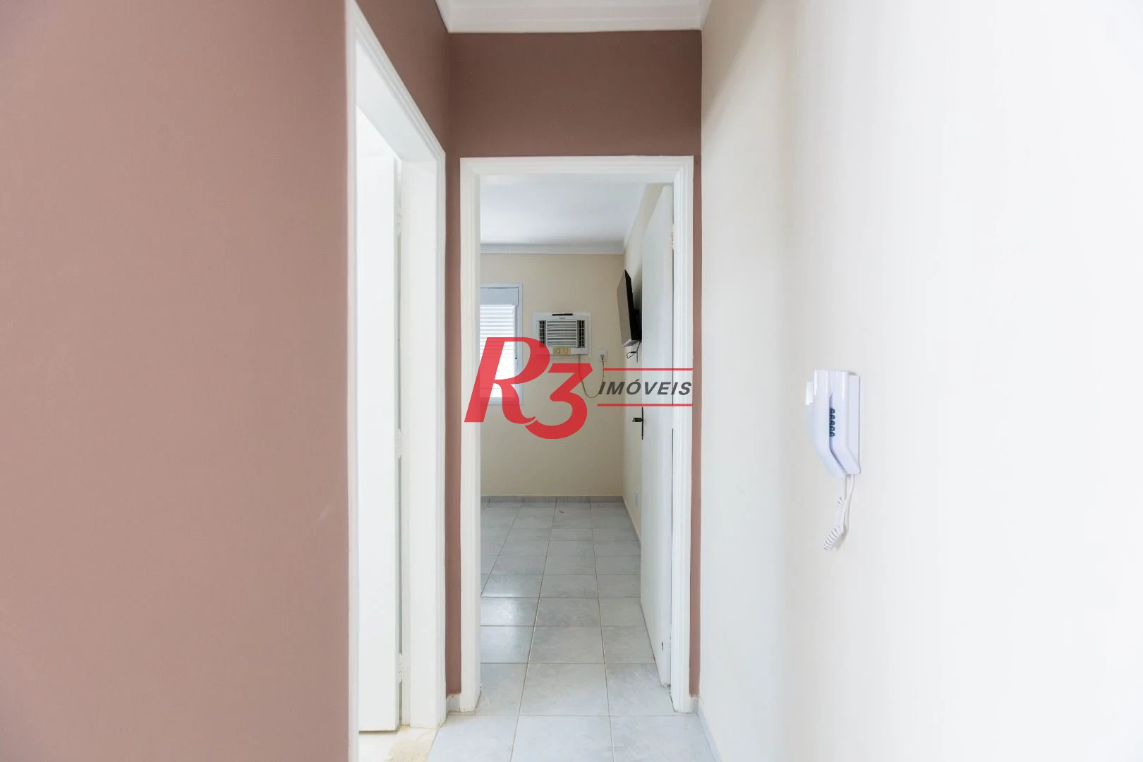 Apartamento com 1 dormitório à venda, 52 m² por R$ 320.000,00 - Encruzilhada - Santos/SP