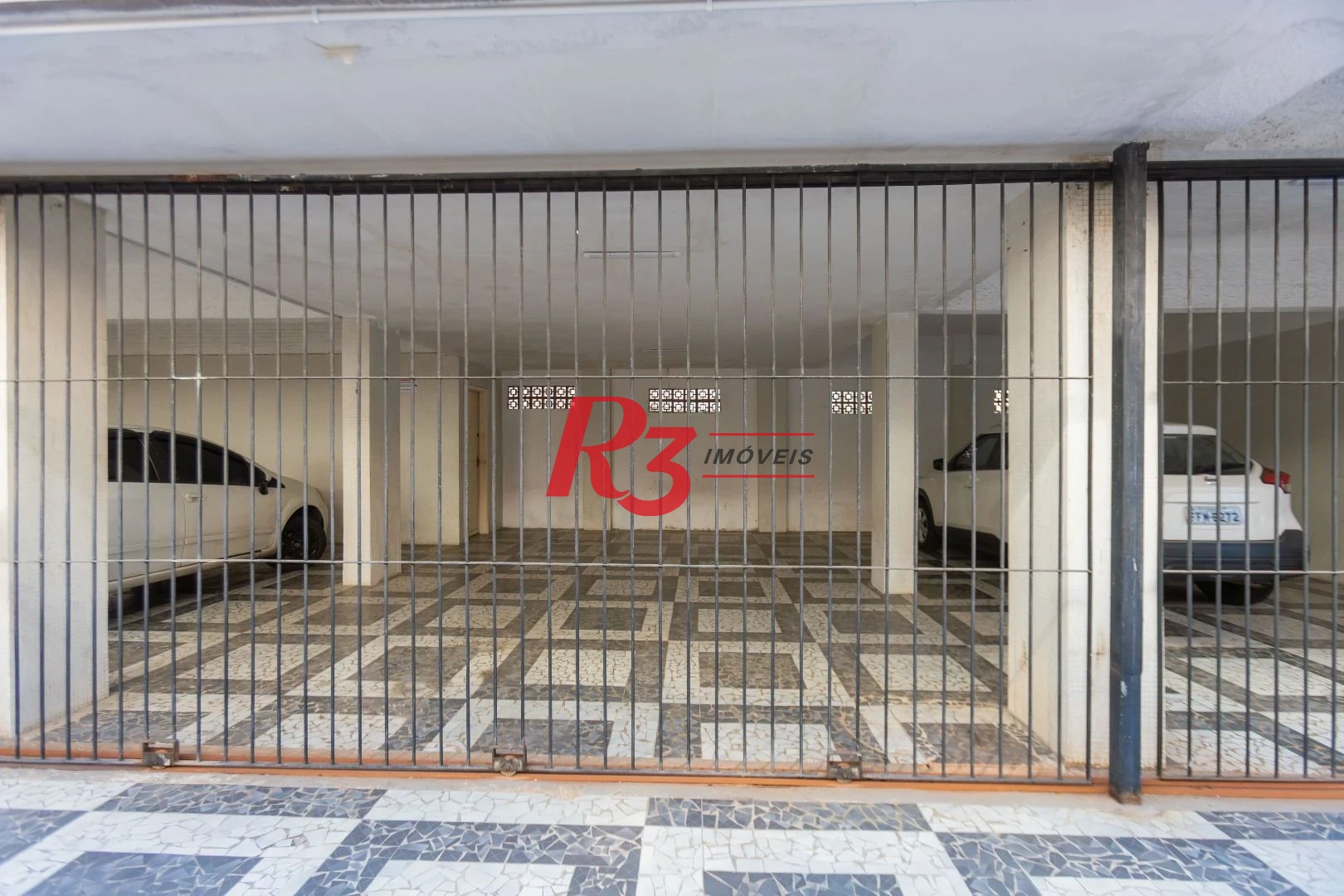 Apartamento com 1 dormitório à venda, 52 m² por R$ 320.000,00 - Encruzilhada - Santos/SP