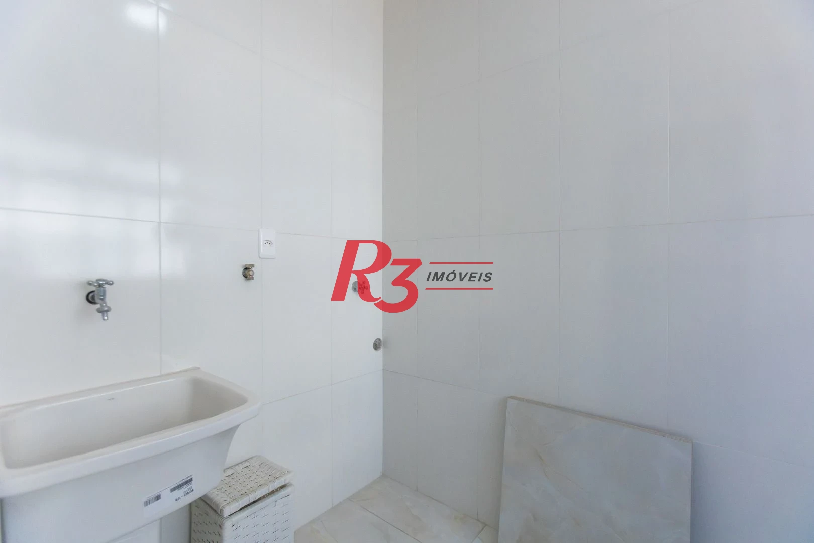 Apartamento com 1 dormitório à venda, 52 m² por R$ 320.000,00 - Encruzilhada - Santos/SP