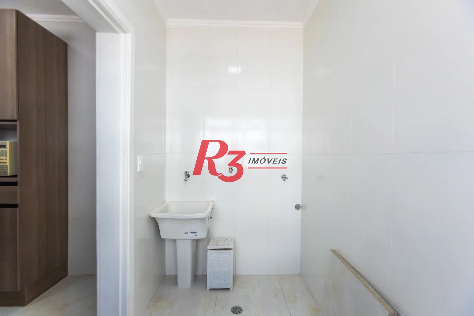 Apartamento com 1 dormitório à venda, 52 m² por R$ 320.000,00 - Encruzilhada - Santos/SP