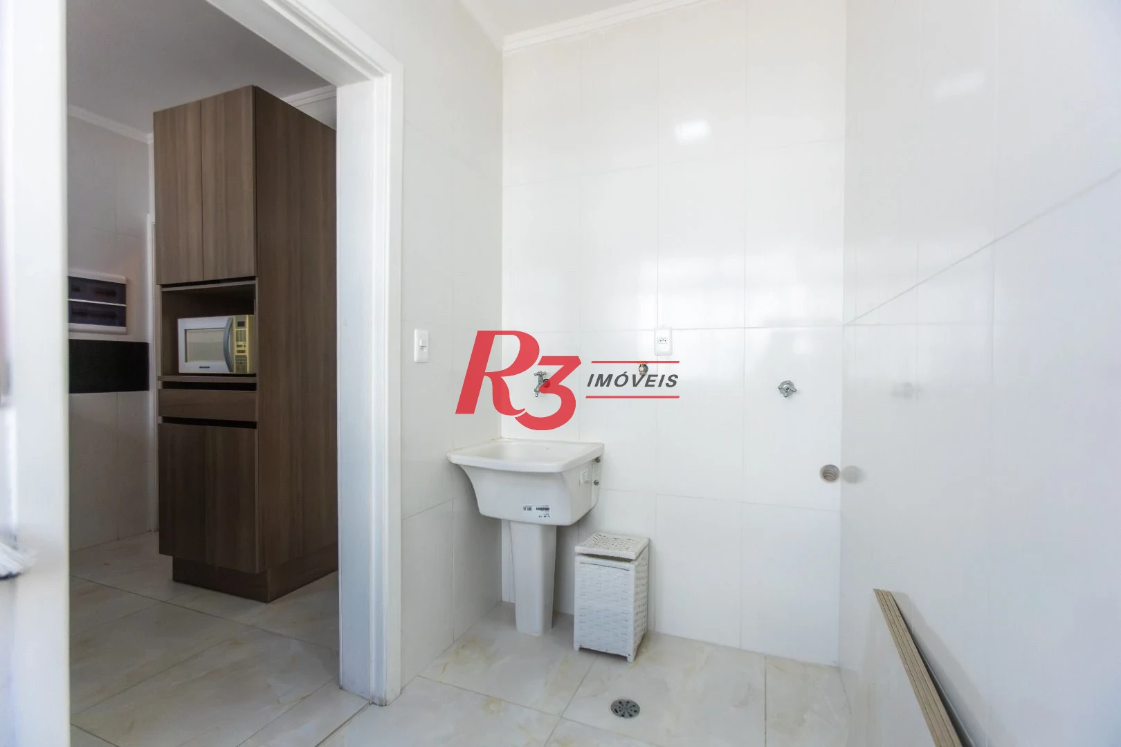 Apartamento com 1 dormitório à venda, 52 m² por R$ 320.000,00 - Encruzilhada - Santos/SP