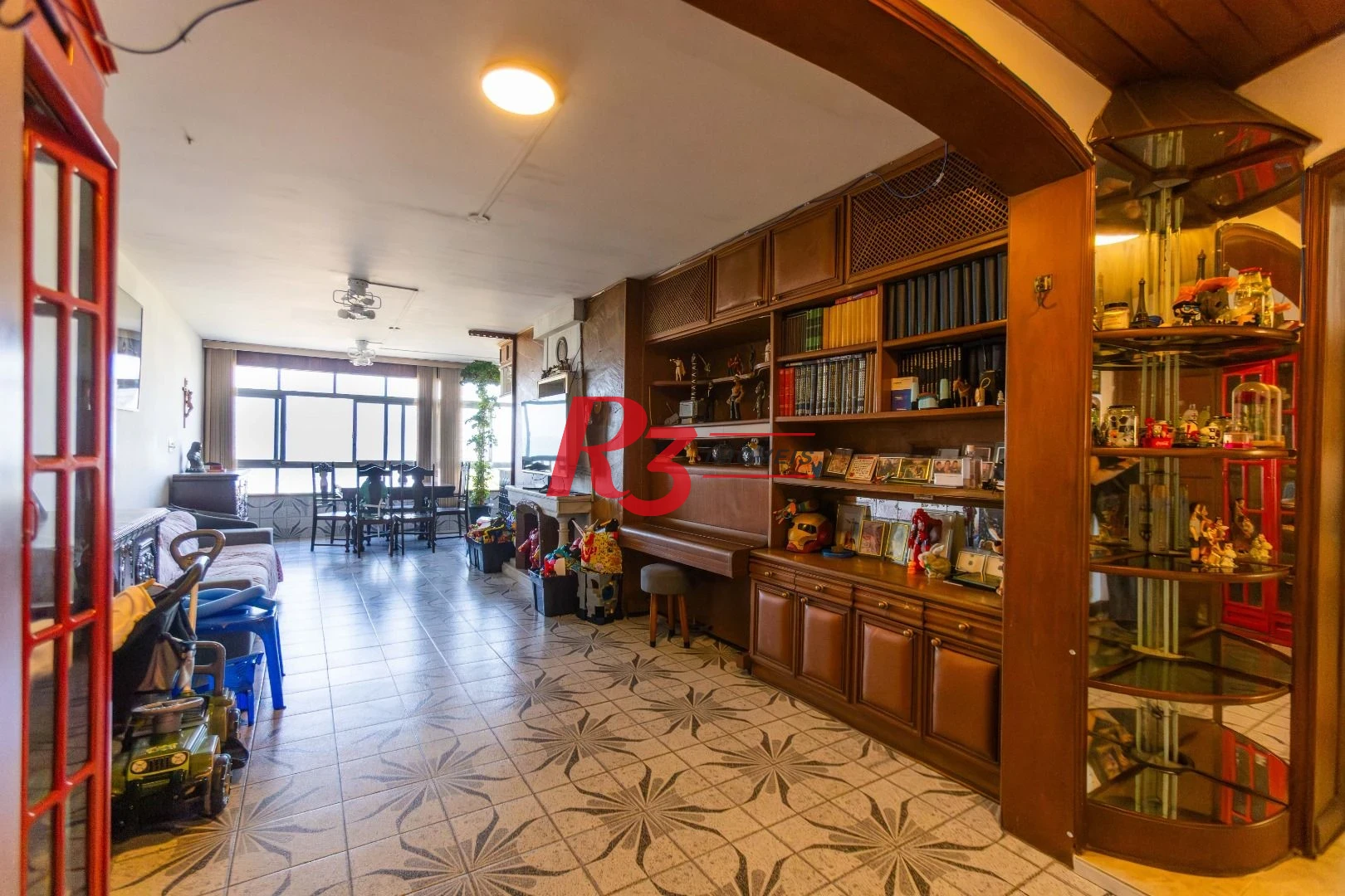 Apartamento com 3 dormitórios à venda, 180 m² por R$ 1.630.000,00 - Gonzaga - Santos/SP