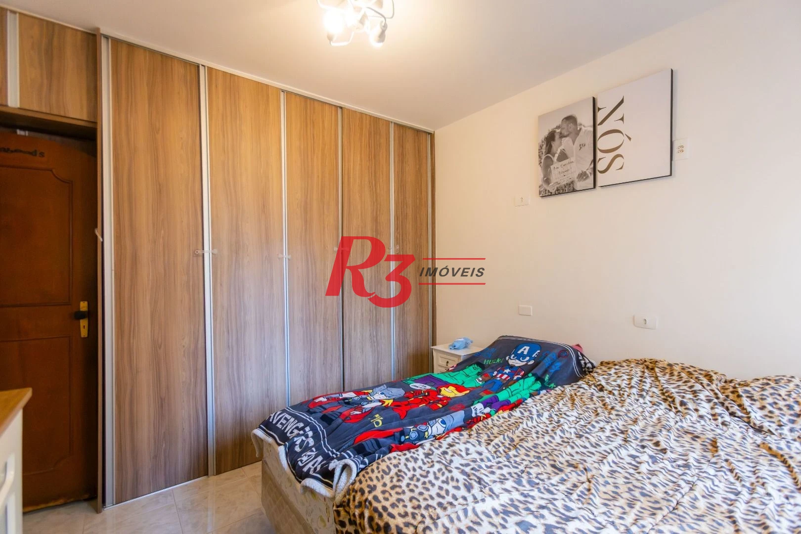 Apartamento com 3 dormitórios à venda, 180 m² por R$ 1.630.000,00 - Gonzaga - Santos/SP