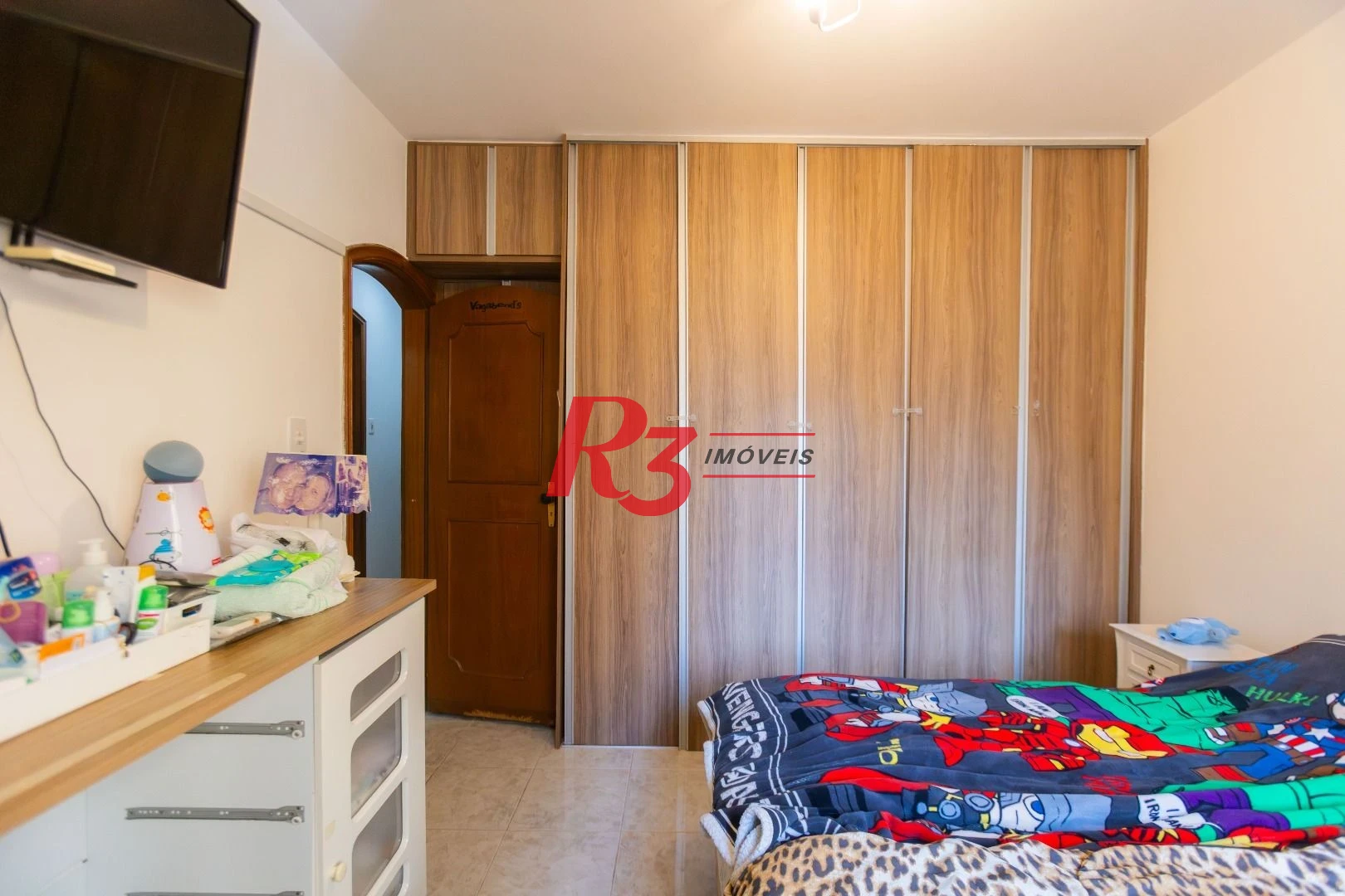 Apartamento com 3 dormitórios à venda, 180 m² por R$ 1.630.000,00 - Gonzaga - Santos/SP