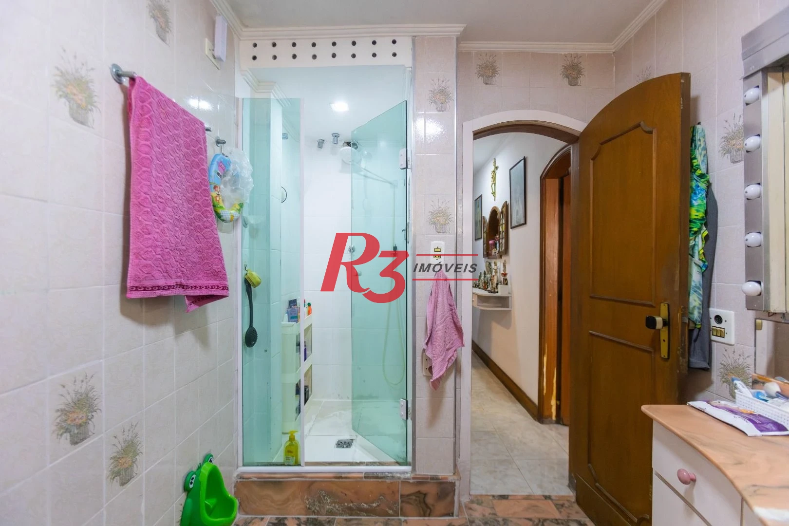 Apartamento com 3 dormitórios à venda, 180 m² por R$ 1.630.000,00 - Gonzaga - Santos/SP